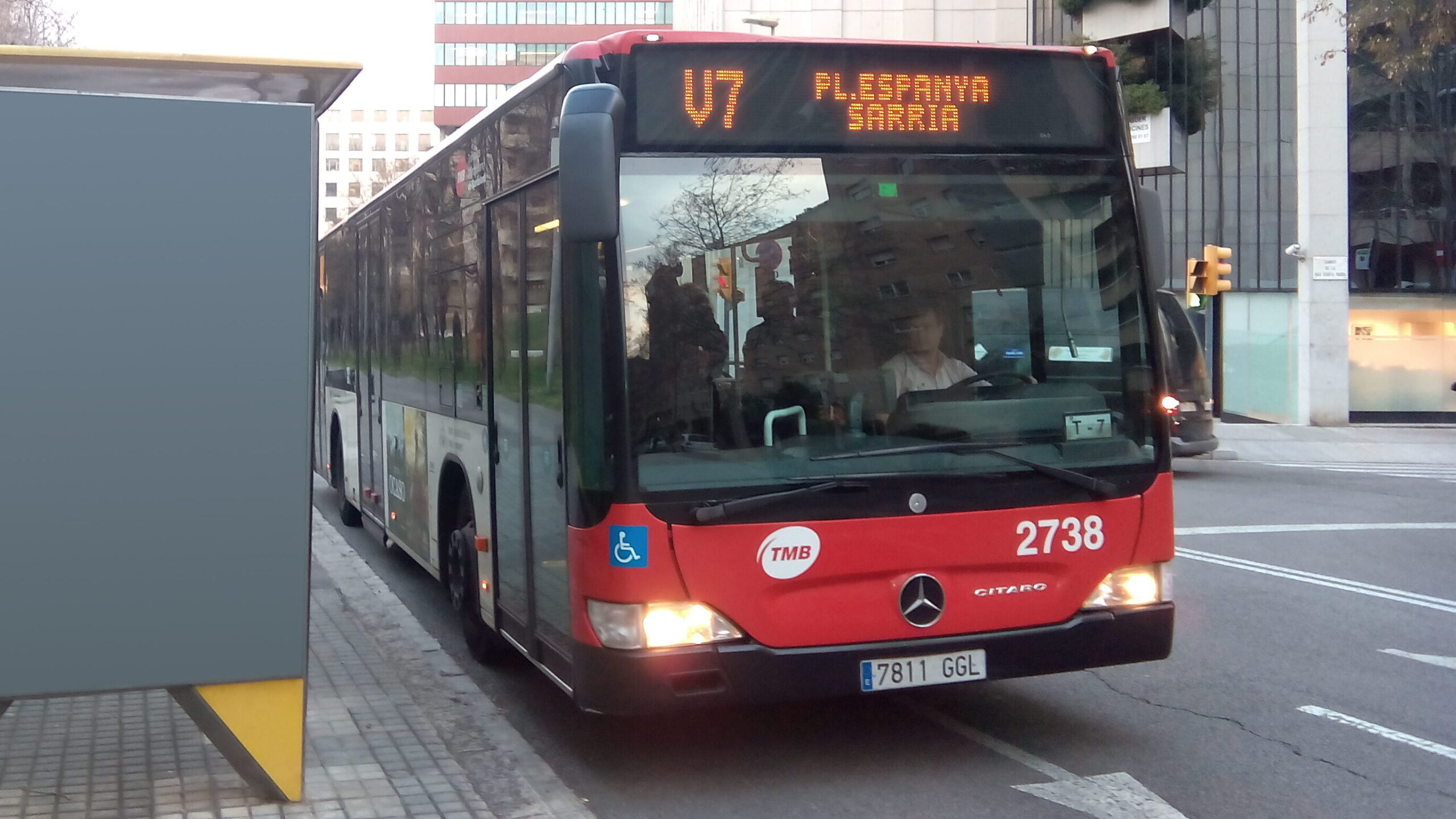 bus travel in barcelona